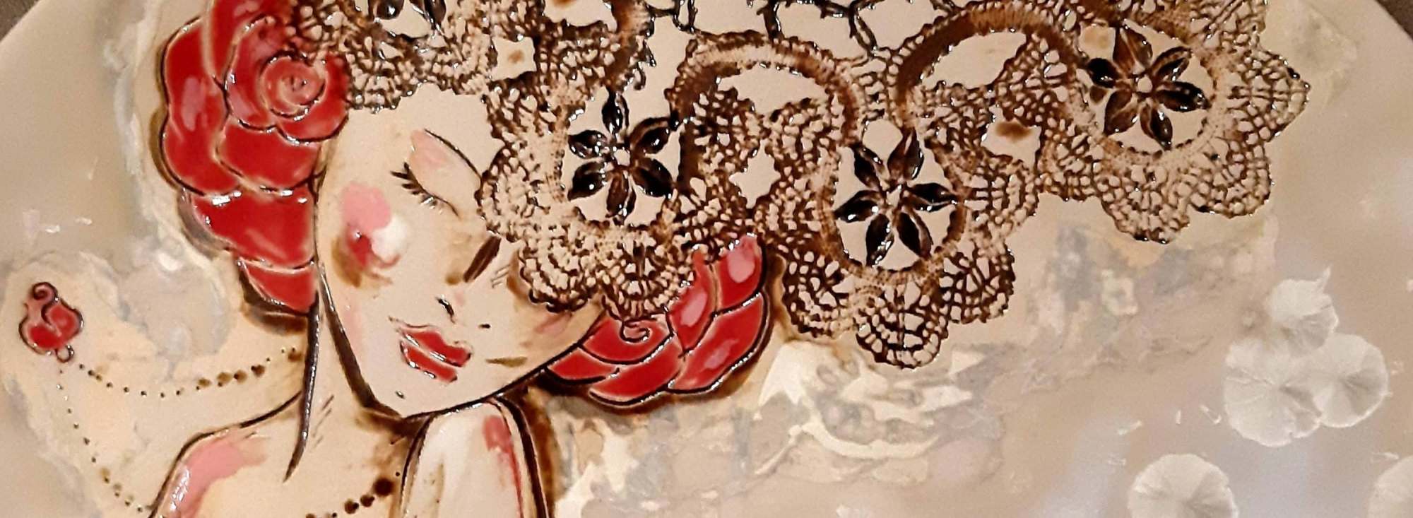 Käsitöö savikausid pehmes loomuvalges